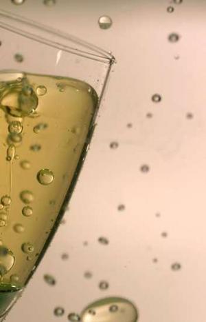 champagne-from-the-age-com-au